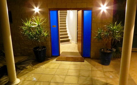 The Wave Oasis SC B&B - Perths Hotel 0