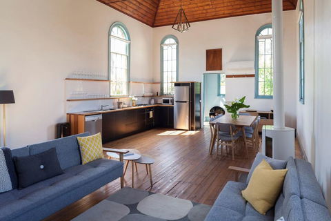The Welsh Church - Perths Hotel 2