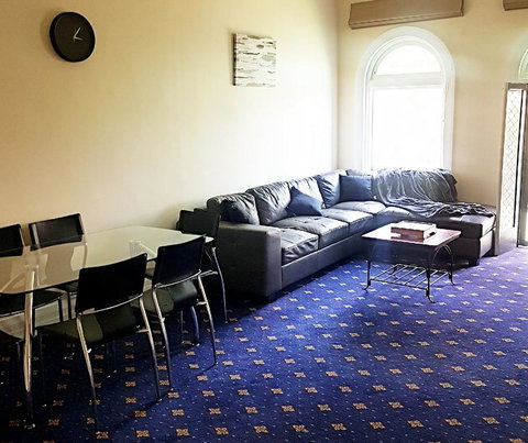 The Wharf Hotel - Perths Hotel 1