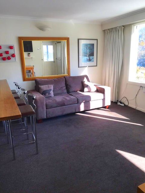Thredbo Village 3-Bedroom Apartment With Fantastic Views - Perths Hotel 3