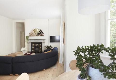 Three Rooms Sydney - Perths Hotel 3