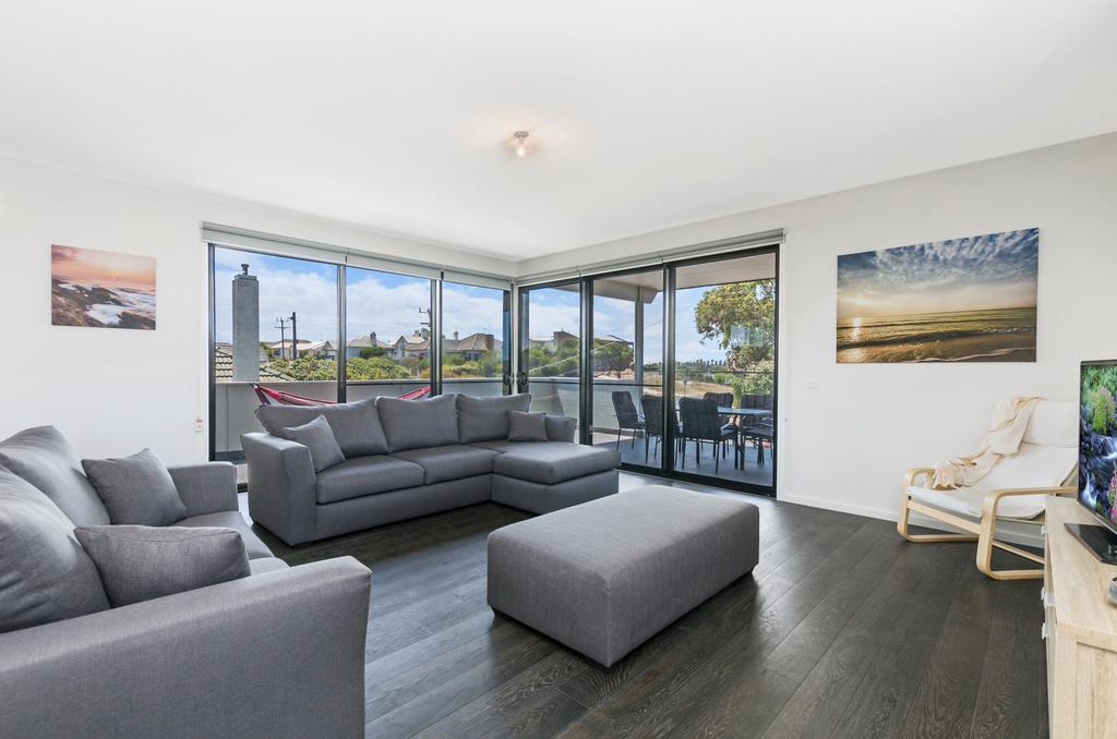  Perths Hotel