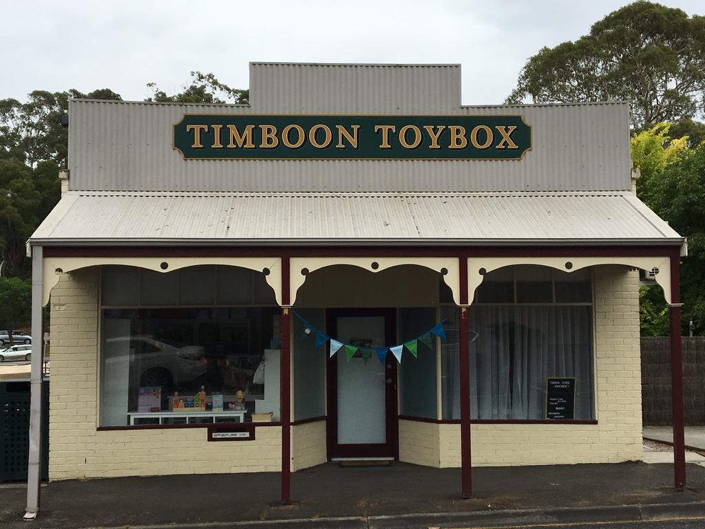 Timboon VIC Perths Hotel