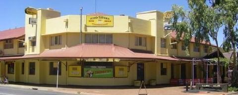 Todd Tavern - Perths Hotel 1