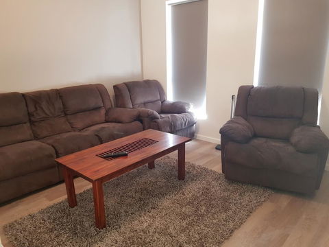 Towncrackers Guest House - Perths Hotel 3