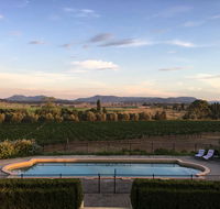 Tranquil Vale Vineyard - Perths Hotel