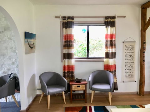 Tree Of Love Farm Stay - Perths Hotel 3