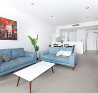 Trendy Self Contained Inner City Apartment - Perths Hotel