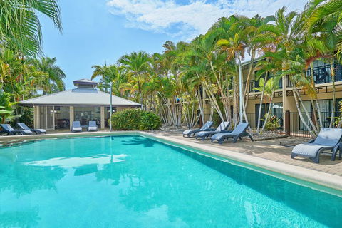 Trinity Beach Club Holiday Apartments - Perths Hotel 0