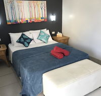 Tropical Lodge - Perths Hotel