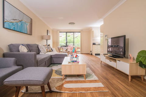 True Comfort! 3bed2bath APT Near Ashfield Station! - Perths Hotel 0