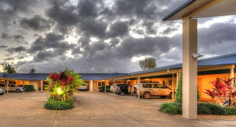 Tropixx Motel & Restaurant - Perths Hotel 0