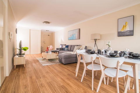 True Comfort! 3bed2bath APT Near Ashfield Station! - Perths Hotel 1