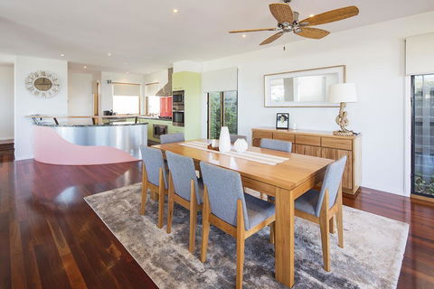 Tugun Lookout - Perths Hotel 0