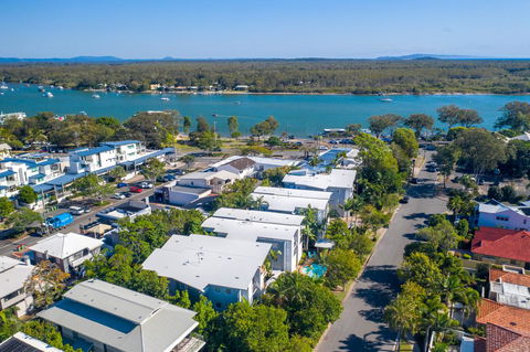 Twin Quays Noosa - Perths Hotel 3