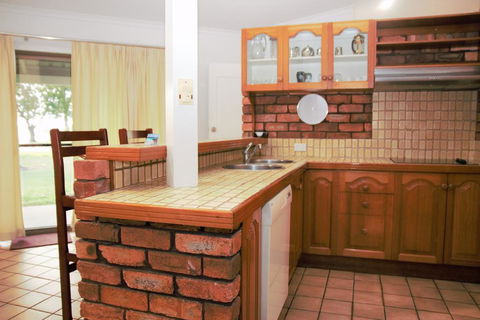 Two On Sunset - Perths Hotel 3