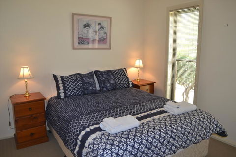 Ulmara Unit 1 - Perths Hotel 3