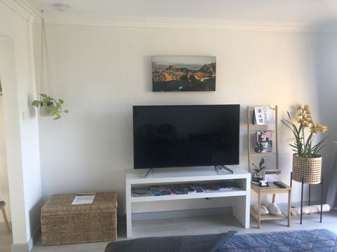 Unique Quiet Bungalow Little Bali Geelong - Perths Hotel 2
