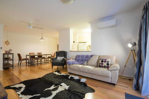 Urban Escape - Strathfield - Perths Hotel 1