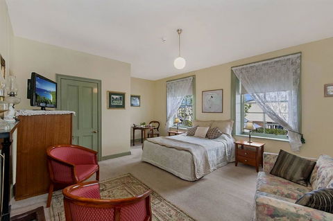 Victoria House - Perths Hotel 0