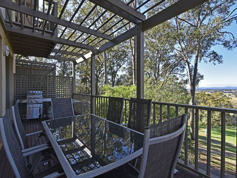 Villa 2br 540 Greenview Resort Condo Located Within Cypress Lakes Resort Nothing Is More Central - Perths Hotel 1