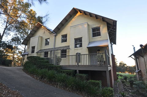 Villa Executive 2br Fiano Resort Condo Located Within Cypress Lakes Resort (nothing Is More Central) - Perths Hotel 1