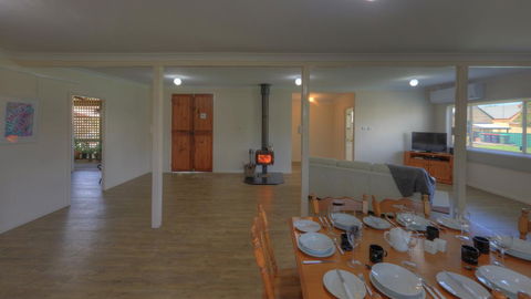 Village Stays Coldstream Gallery Bungalow - Perths Hotel 2