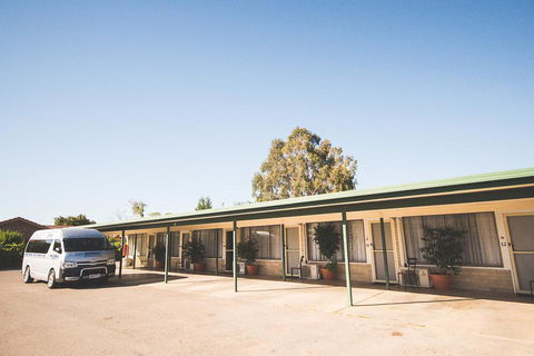 Vineland Motel Mildura - Perths Hotel 0