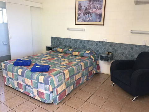 Wagon Wheel Motel - Perths Hotel 2