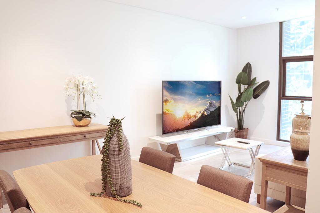 Sydney South ACT Perths Hotel