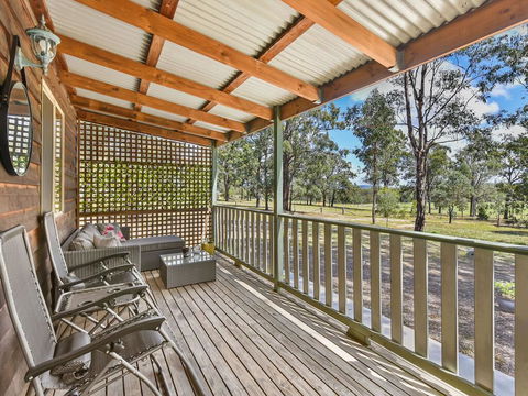 Wallaby Cottage - Cute Accom In Bushland Setting - Perths Hotel 0