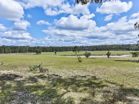 Wallaby Cottage - Cute Accom In Bushland Setting - Perths Hotel 3