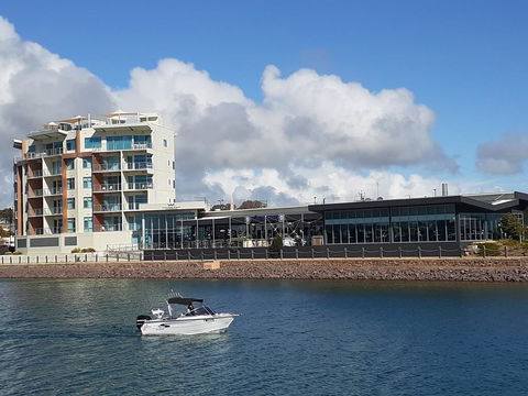 Wallaroo Marina Sea Vu Apartment - Perths Hotel 1