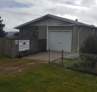 Waratah Falls Holiday Unit - Perths Hotel