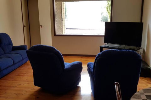 Warmont Apartments Self Contained Home - Perths Hotel 3