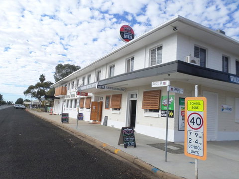 Warrego Hotel Motel Cunnamulla - Perths Hotel 3