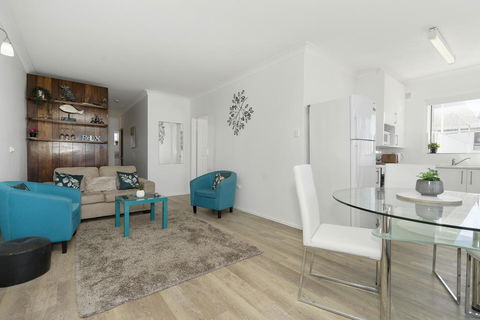 Waterfront Unit, Unit 2 - Perths Hotel 2