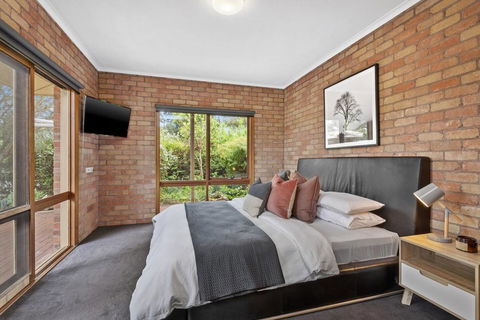 The Perfect Zone- SLEEPS 12 - Perths Hotel 16