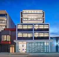 Book Port Melbourne Accommodation Vacations Perths Hotel Perths Hotel