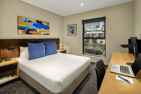 Quest Docklands - Perths Hotel 0
