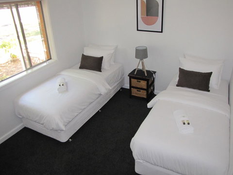 Clarke Street - Perths Hotel 8