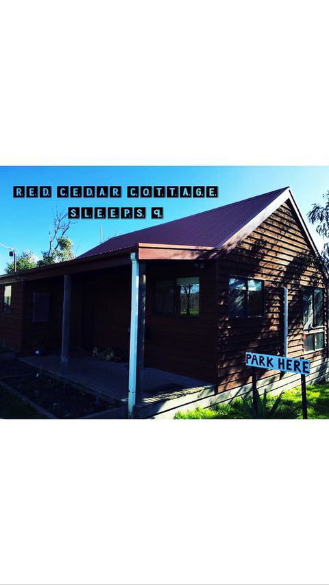 Red Ceder Cottage - Great Ocean Road - Port Campbell - Perths Hotel 0