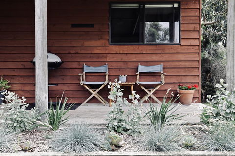 Red Ceder Cottage - Great Ocean Road - Port Campbell - Perths Hotel 1
