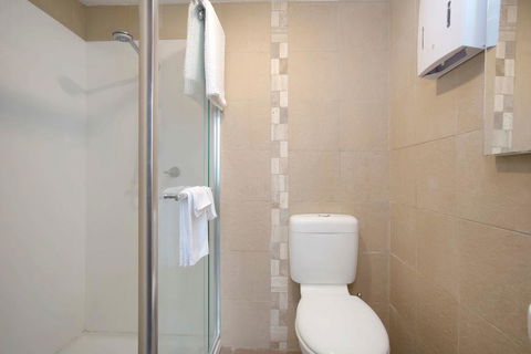 Plummers Mill - Central Townhouse - Perths Hotel 9