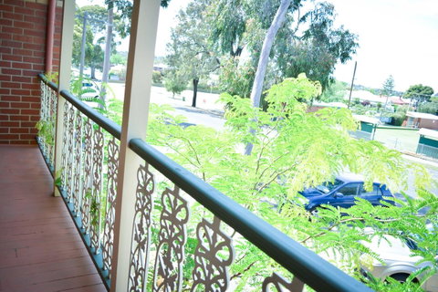 Turner Terrace - Perths Hotel 4