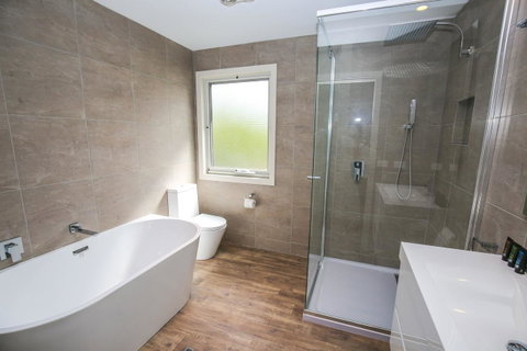 Amber Mist Villa Two - Perths Hotel 3