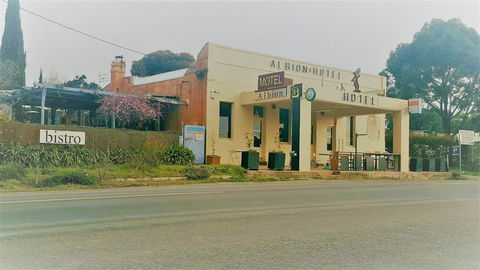 The Albion Motel Castlemaine - Perths Hotel 2