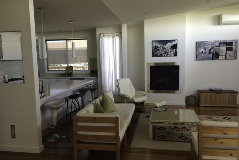 19 Glen Eagles Close - Perths Hotel 6