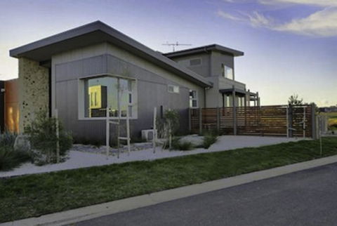 19 Glen Eagles Close - Perths Hotel 3