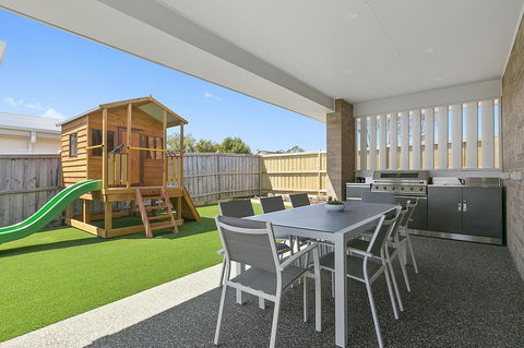 Tidal Changes - Rejuvenate Stays - Perths Hotel 0